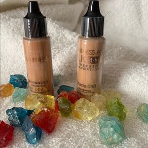 Luminess airbrush foundation/free large bottle of primer